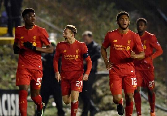 意甲半场：拉比奥世界波，托莫里送点，都灵2-1米兰