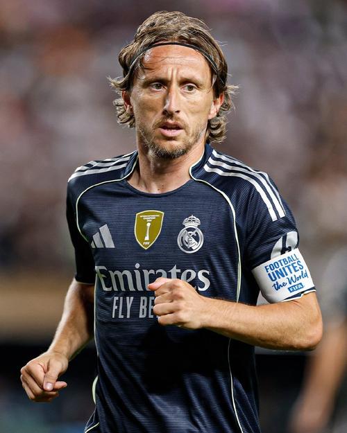 欧洲杯历史最佳阵容评选