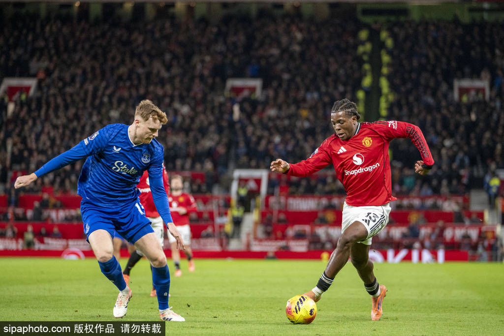 李磊：这赛季我们有争取双冠的机会，但很可惜没有拿到