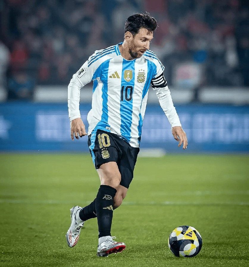 6场比赛狂砍230分！爱德华兹近6场场均命中5记三分