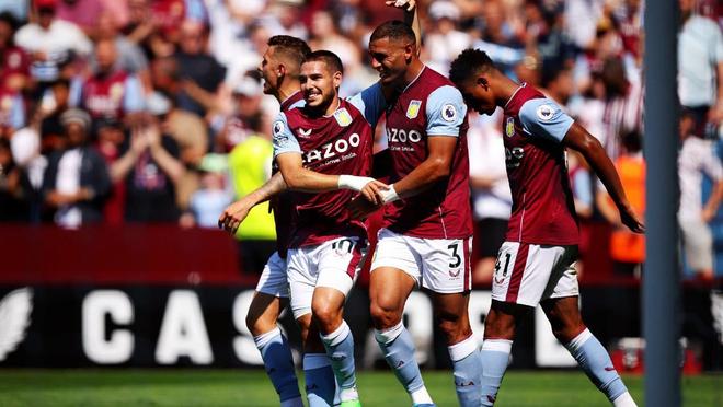 “小雪”节气将至，长春亚泰基地为天然草加盖第二层“棉被”