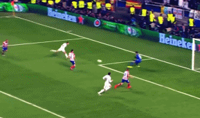 马卡：因负面争议，博阿滕在巴萨进行教练课程时遭球迷批评