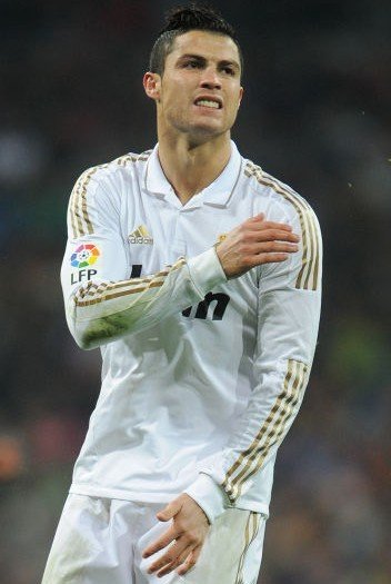 跟队记者：尤文仍在关注帕尔马中场贝尔纳韦