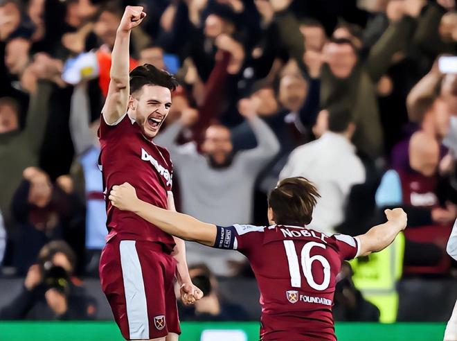 女足欧洲杯决赛开赛前几小时，英格兰中场图恩的祖母不幸去世